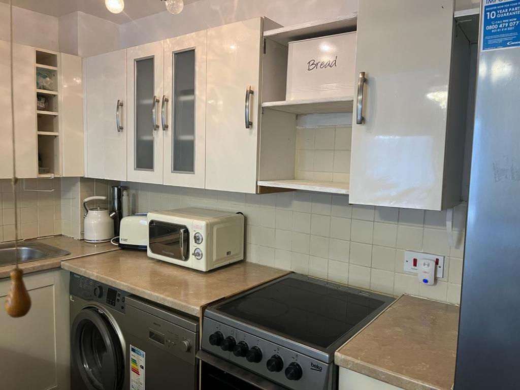 NorwoodLondon 1 Bed Cosy House公寓 外观 照片